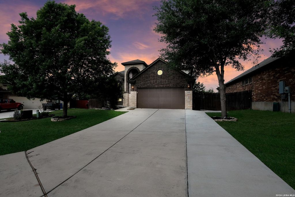 1648 SUN LEDGE WAY, New Braunfels, TX 78130