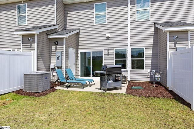 10 Rockshire Trail, Fountain Inn, SC 29644