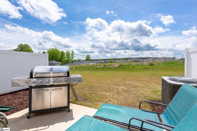 10 Rockshire Trail, Fountain Inn, SC 29644