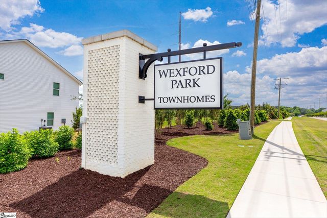 10 Rockshire Trail, Fountain Inn, SC 29644