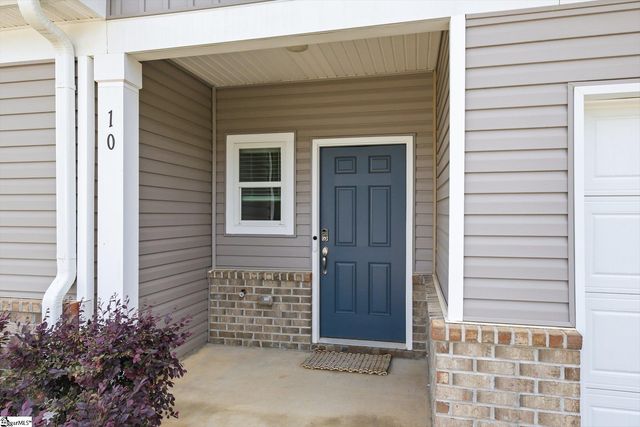 10 Rockshire Trail, Fountain Inn, SC 29644