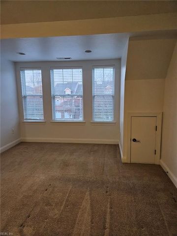 4409 Harlesden DR, Virginia Beach, VA 23462