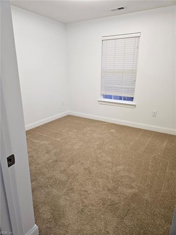 4409 Harlesden DR, Virginia Beach, VA 23462