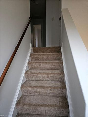 4409 Harlesden DR, Virginia Beach, VA 23462