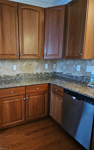 4409 Harlesden DR, Virginia Beach, VA 23462