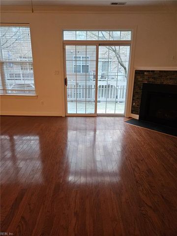 4409 Harlesden DR, Virginia Beach, VA 23462