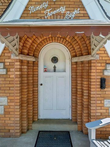 9028 Philo Avenue, St Louis, MO 63123