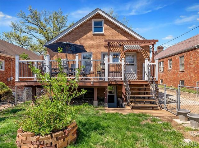9028 Philo Avenue, St Louis, MO 63123