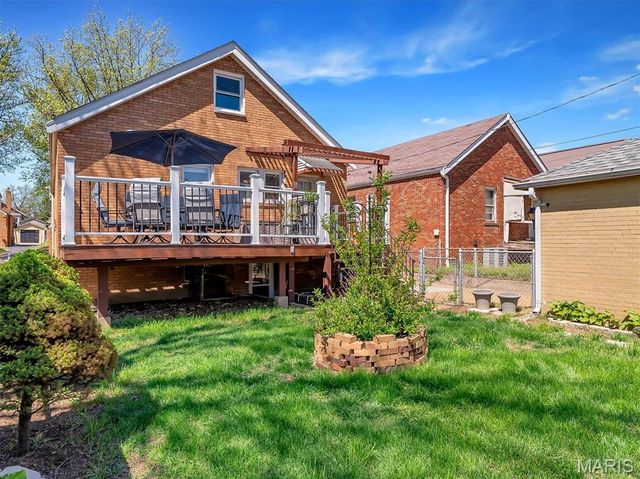 9028 Philo Avenue, St Louis, MO 63123