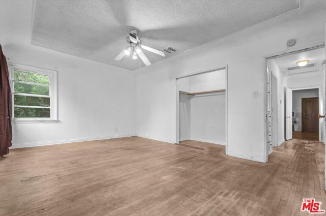 2904 W 84th Street, Inglewood, CA 90305