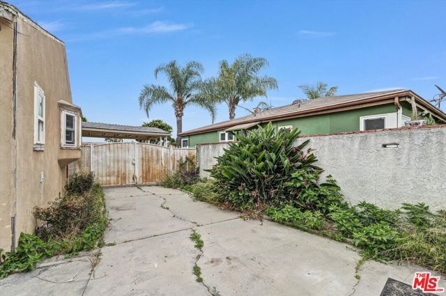 2904 W 84th Street, Inglewood, CA 90305