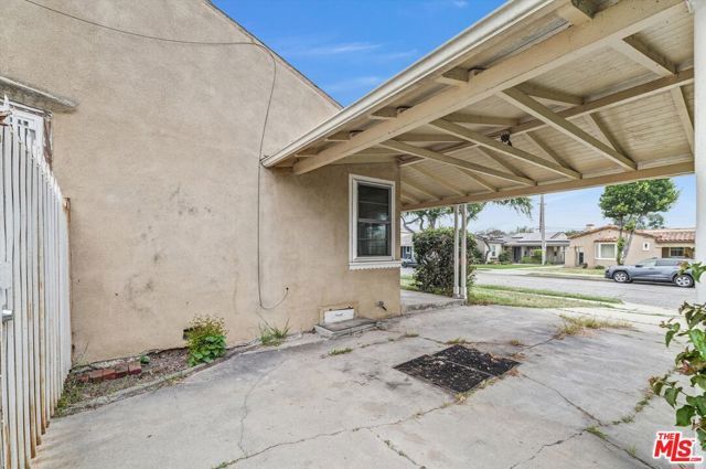 2904 W 84th Street, Inglewood, CA 90305