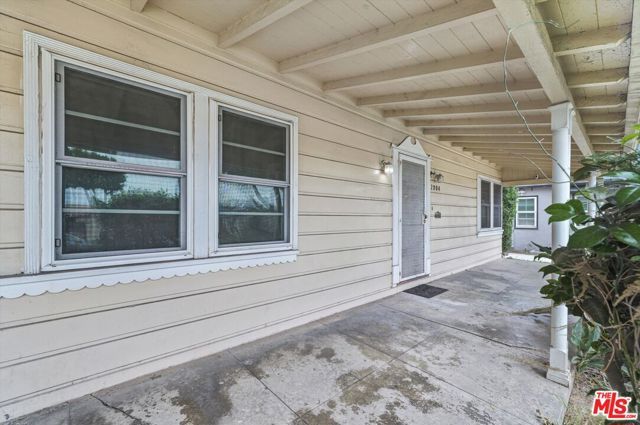 2904 W 84th Street, Inglewood, CA 90305