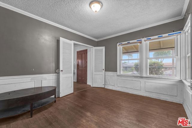 2904 W 84th Street, Inglewood, CA 90305