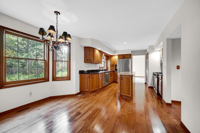 6712 Vienna Avenue, Portage, IN 46368