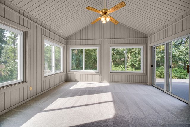 6712 Vienna Avenue, Portage, IN 46368