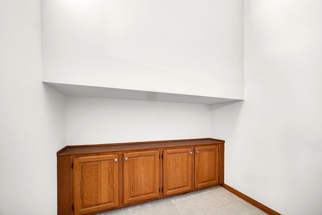 6712 Vienna Avenue, Portage, IN 46368