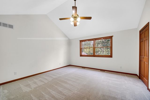 6712 Vienna Avenue, Portage, IN 46368