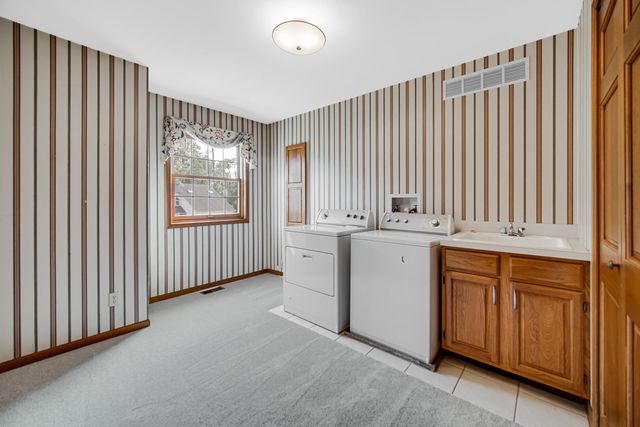 6712 Vienna Avenue, Portage, IN 46368