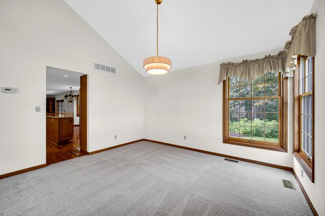 6712 Vienna Avenue, Portage, IN 46368