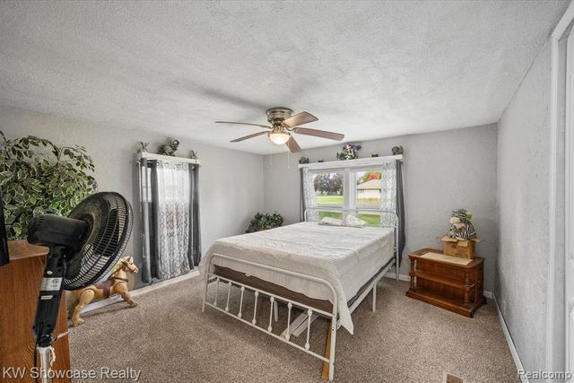 2916 Navarre Boulevard, Monroe, MI 48162