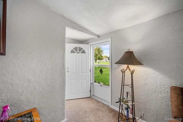 2916 Navarre Boulevard, Monroe, MI 48162