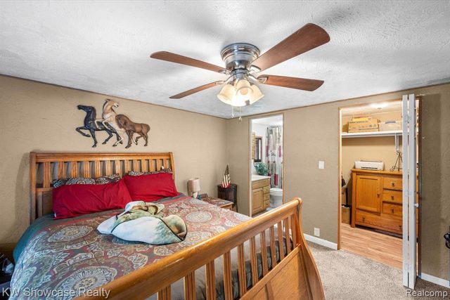 2916 Navarre Boulevard, Monroe, MI 48162