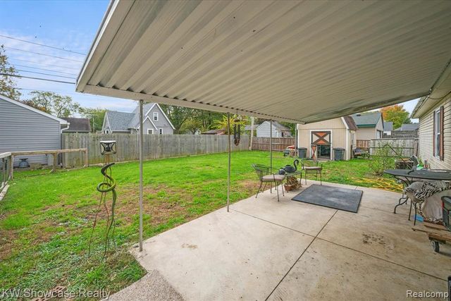 2916 Navarre Boulevard, Monroe, MI 48162