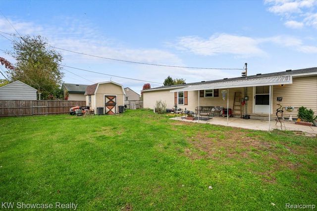 2916 Navarre Boulevard, Monroe, MI 48162