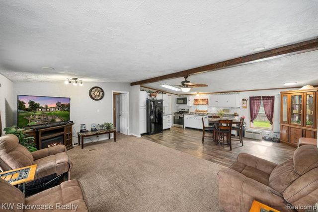 2916 Navarre Boulevard, Monroe, MI 48162