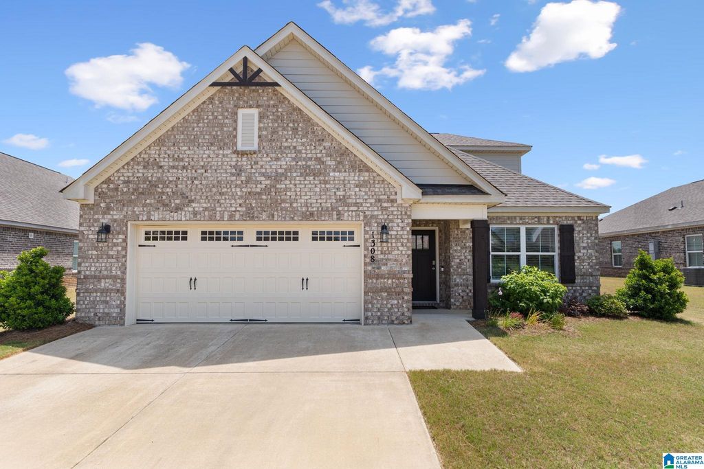 1308 NINA DRIVE, Prattville, AL 36066
