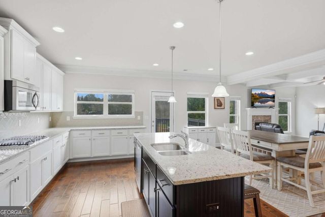 4245 Standing Rock Way, Cumming, GA 30028