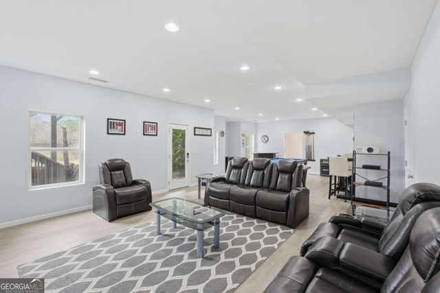 4245 Standing Rock Way, Cumming, GA 30028