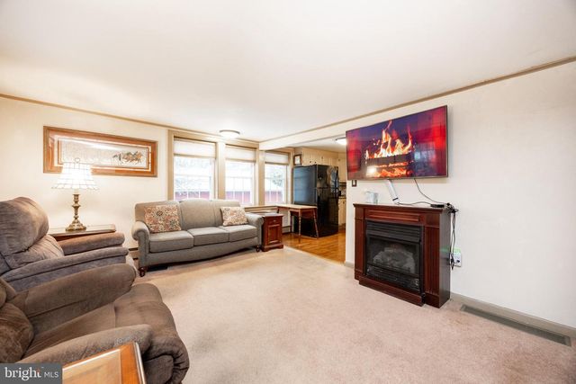 655 LANCASTER PIKE, Oxford, PA 19363