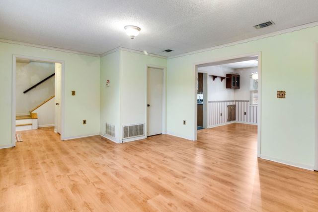 4362 Bob Sikes Road, Defuniak Springs, FL 32435