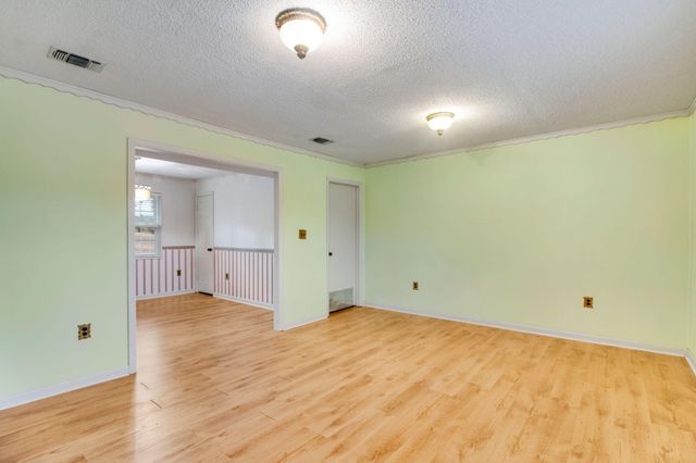 4362 Bob Sikes Road, Defuniak Springs, FL 32435