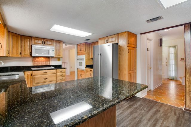 4362 Bob Sikes Road, Defuniak Springs, FL 32435