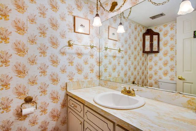 4362 Bob Sikes Road, Defuniak Springs, FL 32435