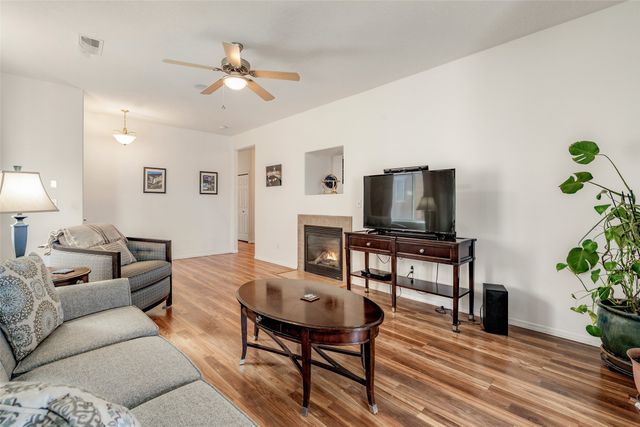 131 Carson Valley Way, Santa Fe, NM 87508