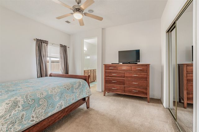 131 Carson Valley Way, Santa Fe, NM 87508