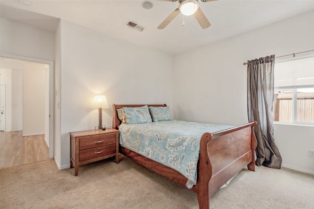 131 Carson Valley Way, Santa Fe, NM 87508