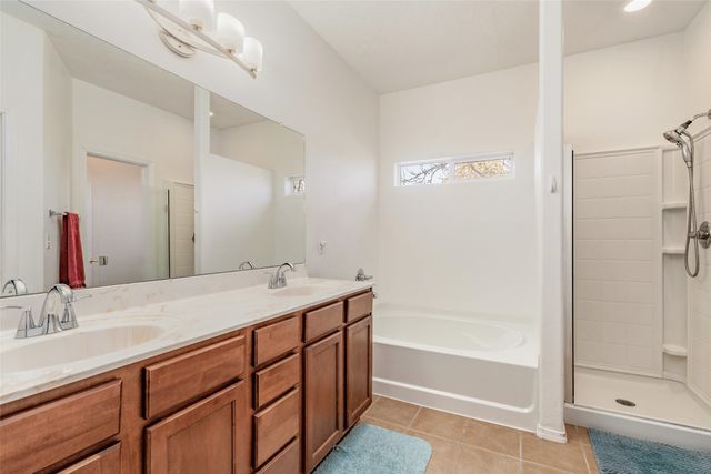 131 Carson Valley Way, Santa Fe, NM 87508