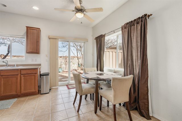 131 Carson Valley Way, Santa Fe, NM 87508