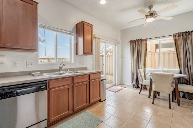 131 Carson Valley Way, Santa Fe, NM 87508