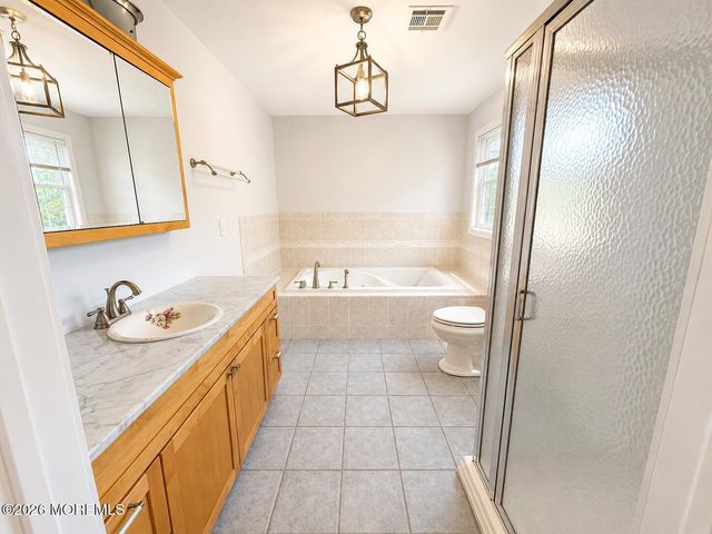 196 South Street, Eatontown, NJ 07724