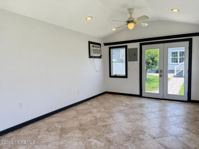 196 South Street, Eatontown, NJ 07724