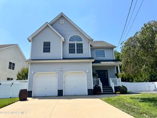 196 South Street, Eatontown, NJ 07724