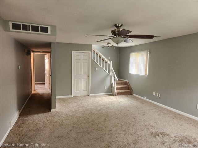 6679 Saline Drive, Waterford Charter Township, MI 48329