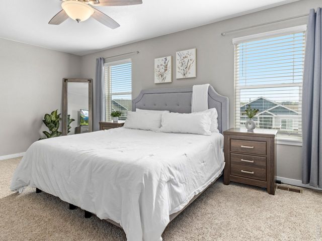 4510 Bishopsgate Dr, Windsor, CO 80550