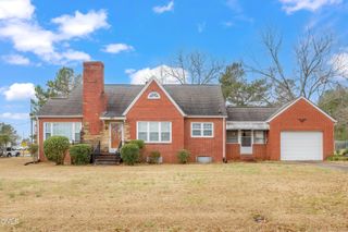 629 E Main Street, Clayton, NC 27520